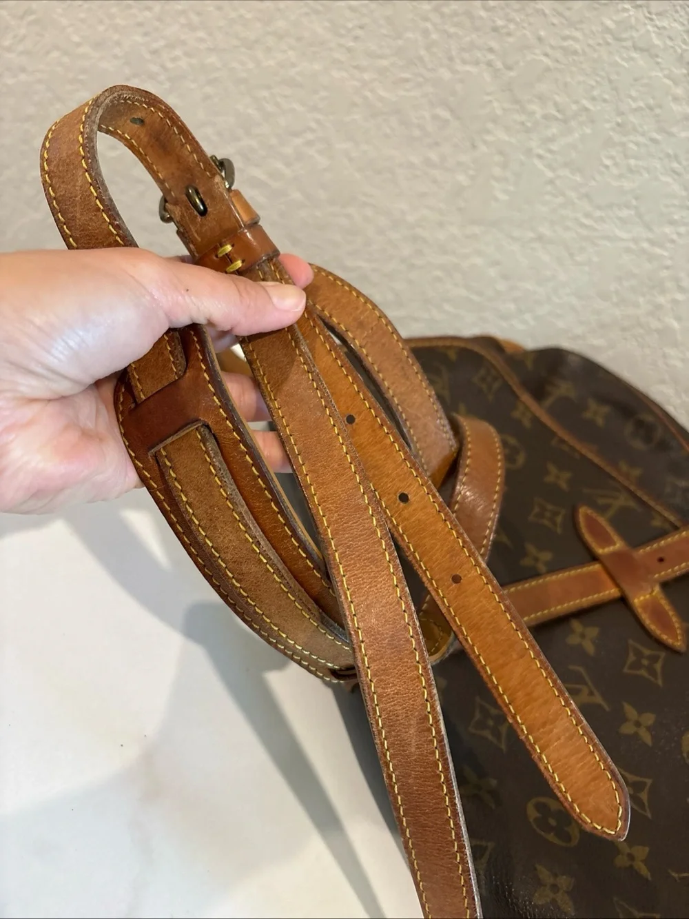 Louis Vuitton FH0950 Saumur 30 Brown Monogram Crossbody Bag - Picture 14 of 16